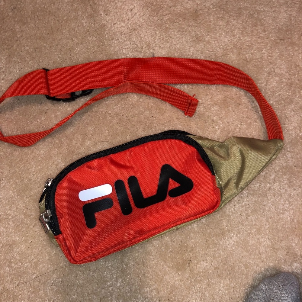 Fila fanny pack